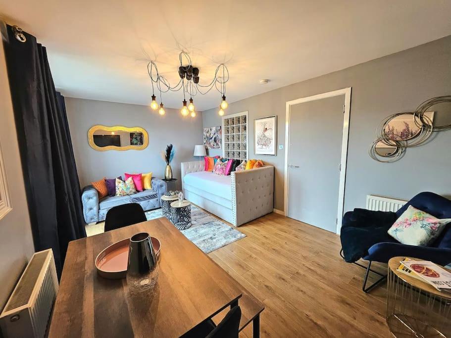 4 Separate Beds, Sleeps 6, Beautiful 2 Bed Apt Apartment Edinburgh Bagian luar foto